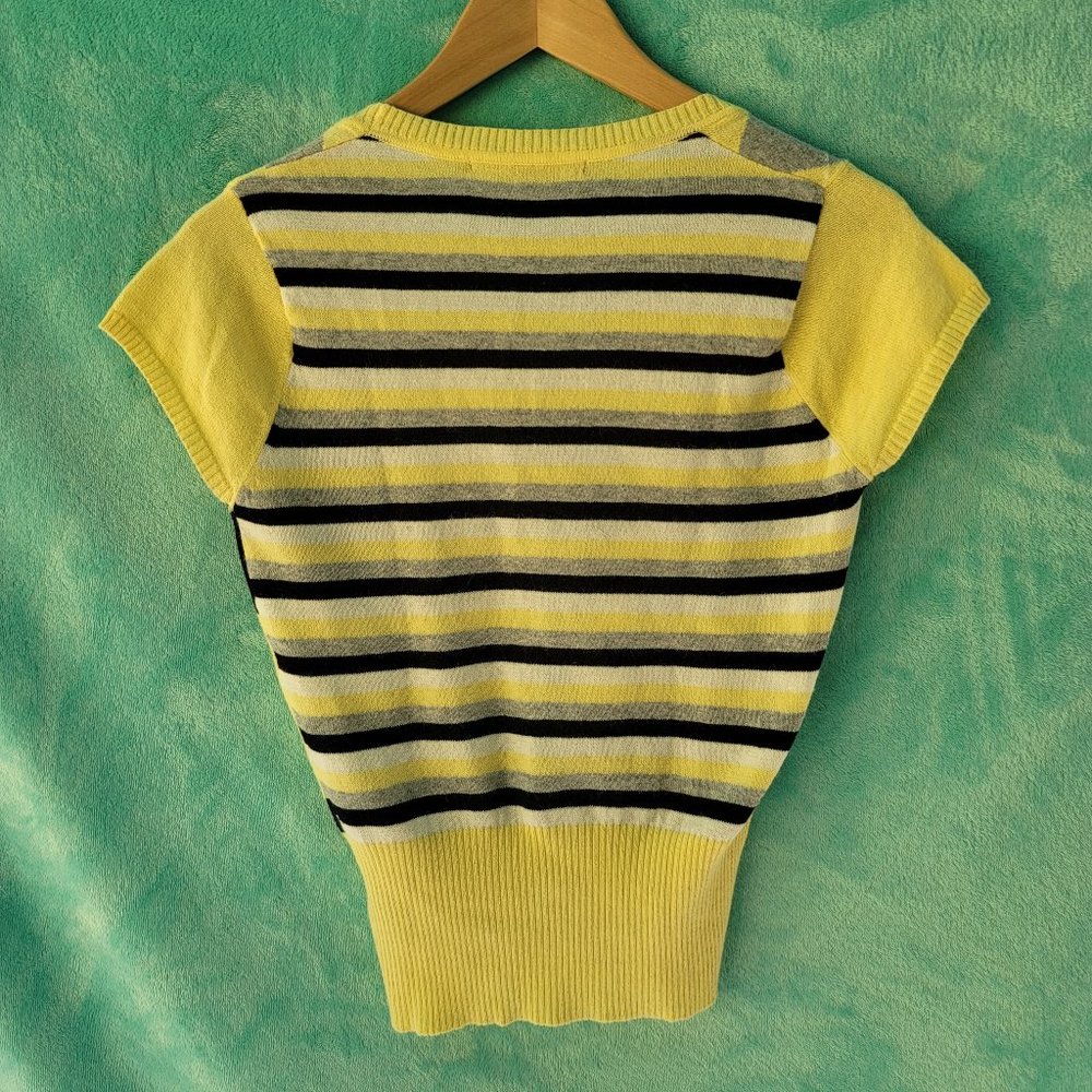 J.J. Basics yellow argyle light weight knit sweater size medium - Picture 3 of 4